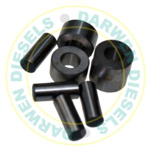 1460232905A Non Genuine 8 Piece Roller Set