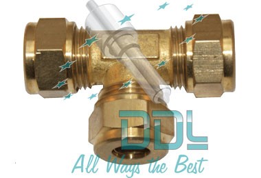 31D98 1/4IN T Connector